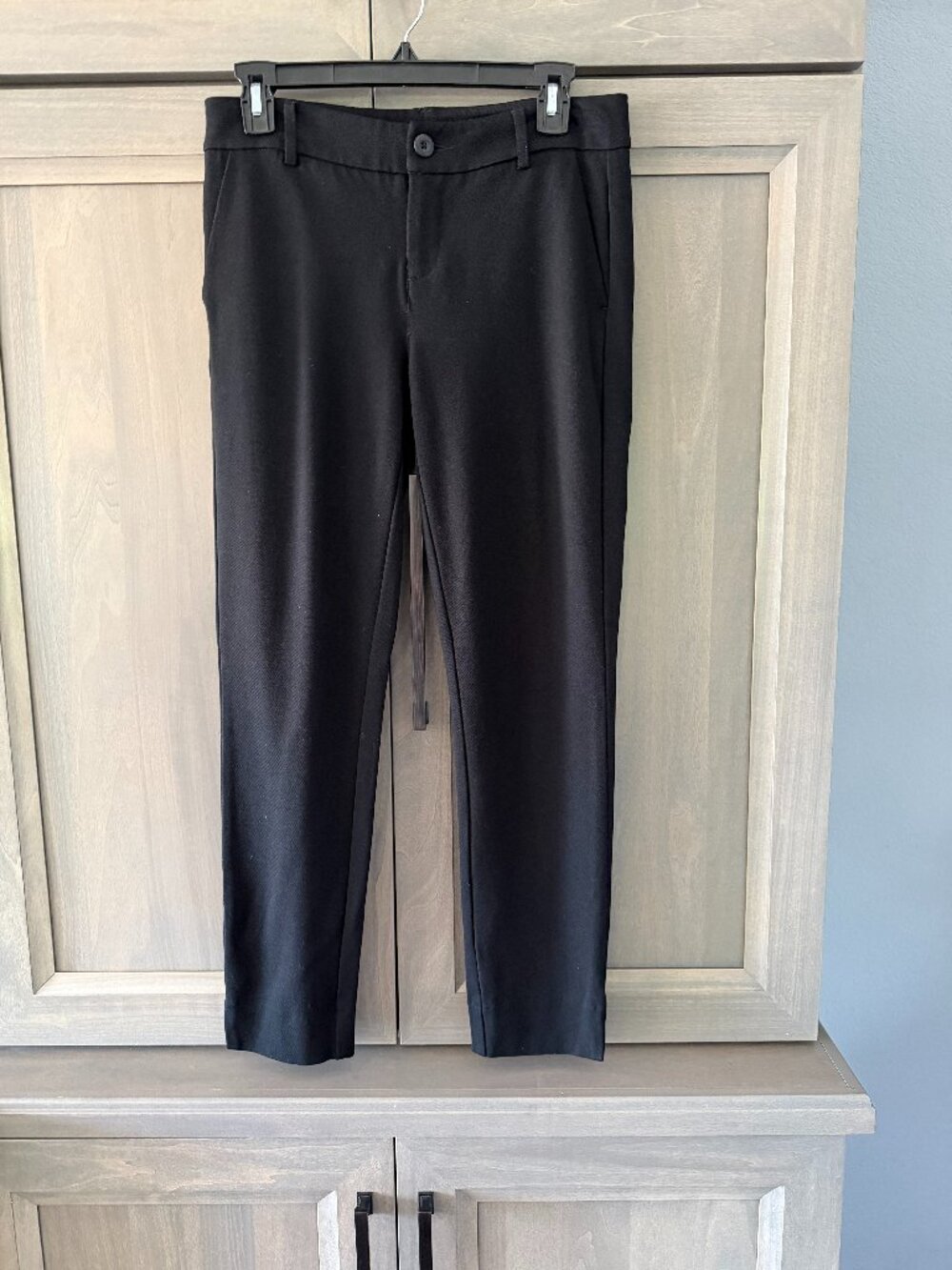 CABI NWOT Black Ava Trousers Womens Size 4 Ankle pants